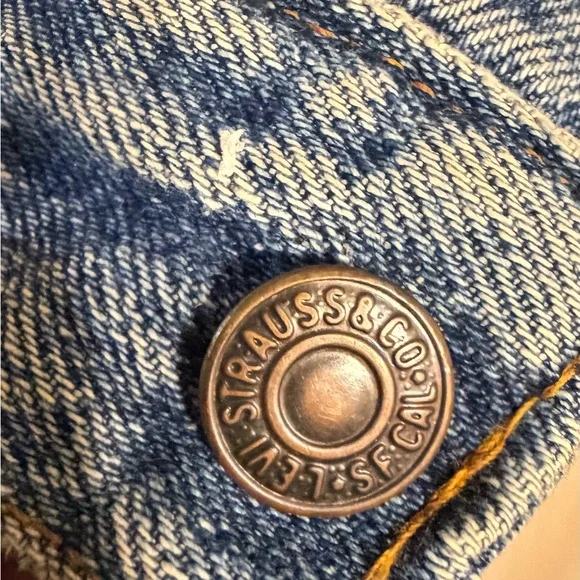 Vintage Levi’s Buffalo Plaid Lined Denim Trucker Jacket – Medium – Made in USA - Picture 8 of 16